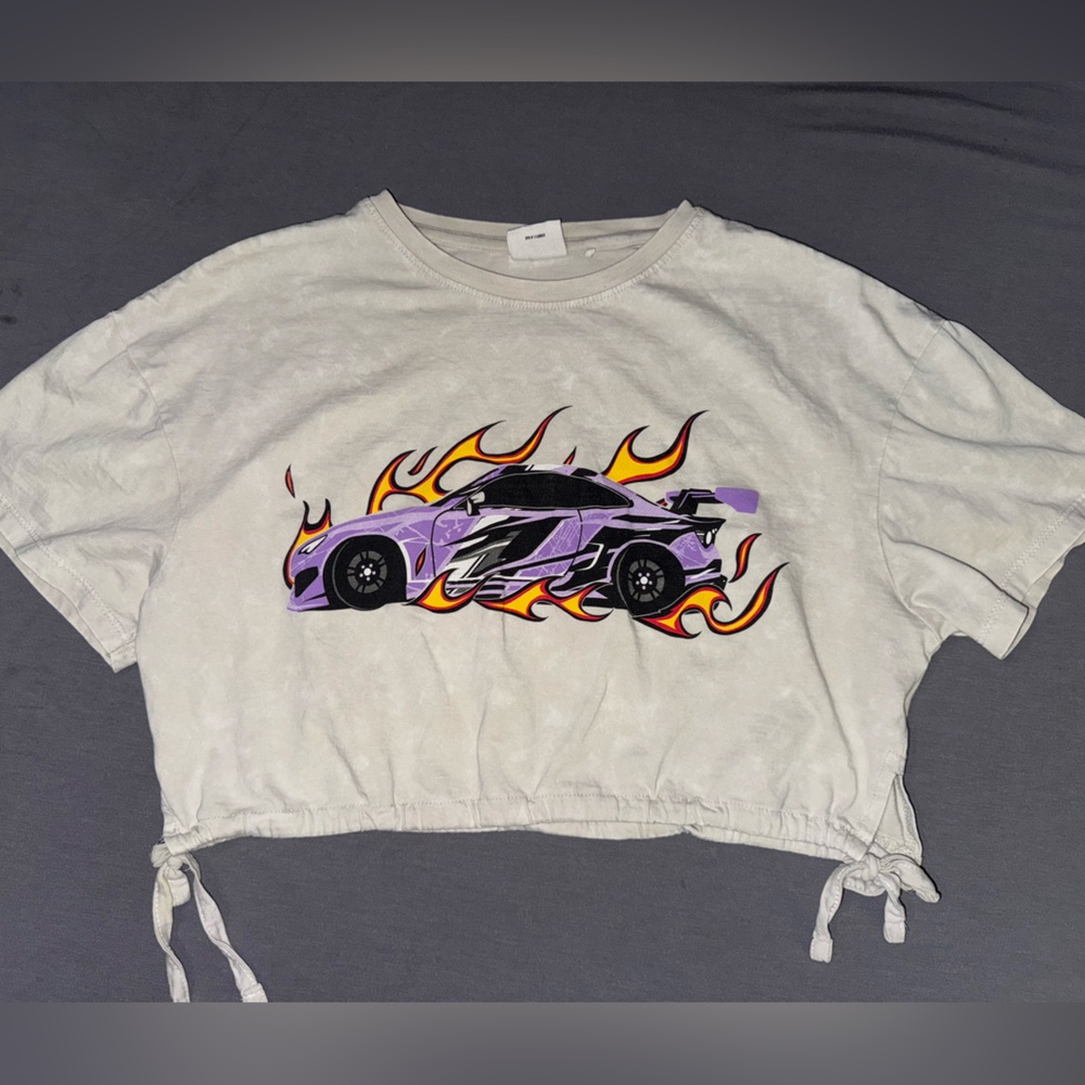 Women’s Cropped Tee with Drawstring and Purple Car and Flame Design